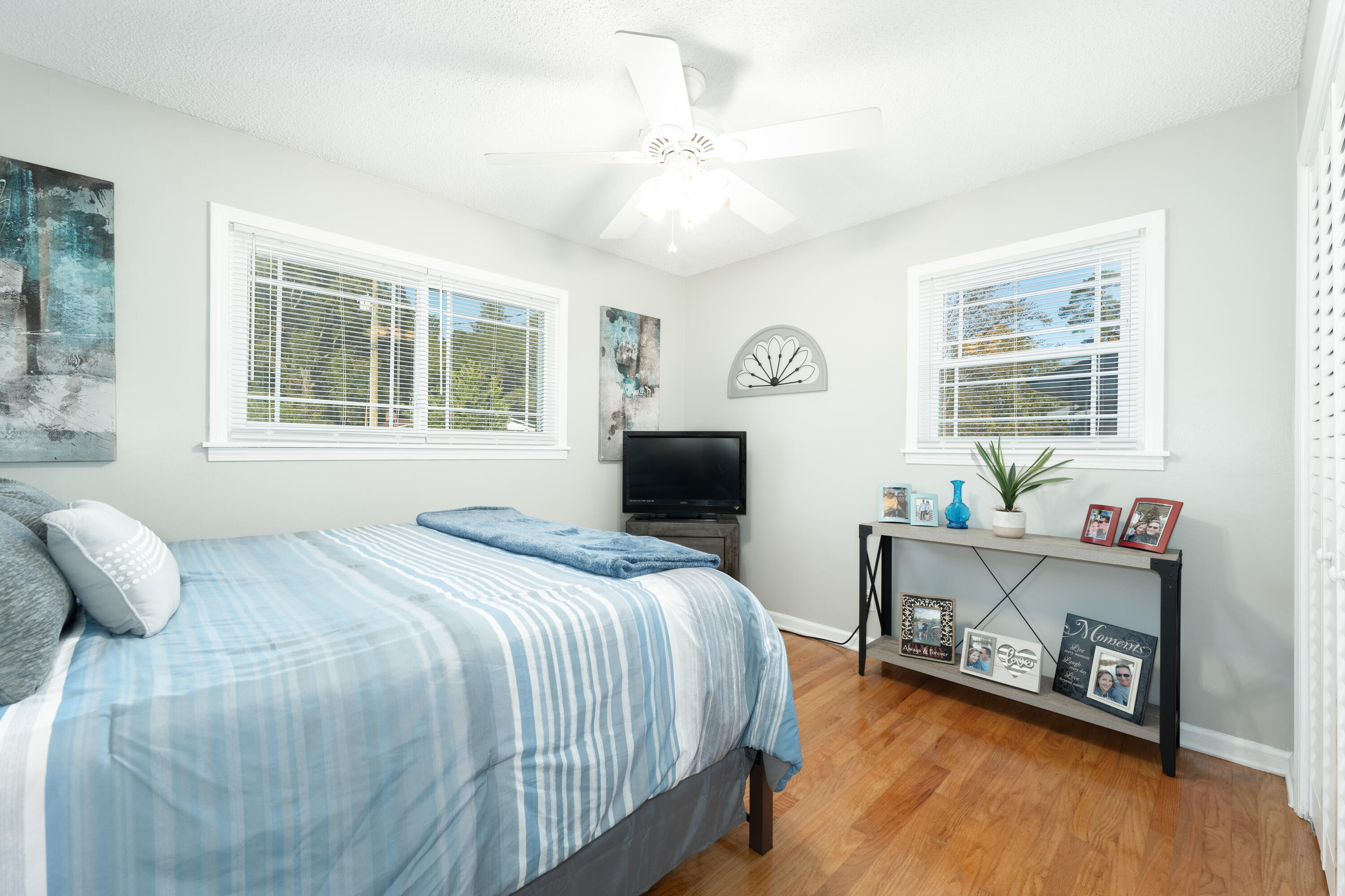 107 State Rd S-8-433 Moncks Corner, SC 29461 - Photo 15 of 38 Guest Room