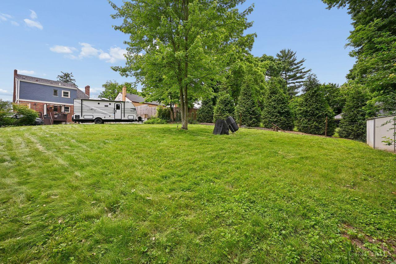 4448 Foley Road Cincinnati, OH 45238 - Photo 37 of 40