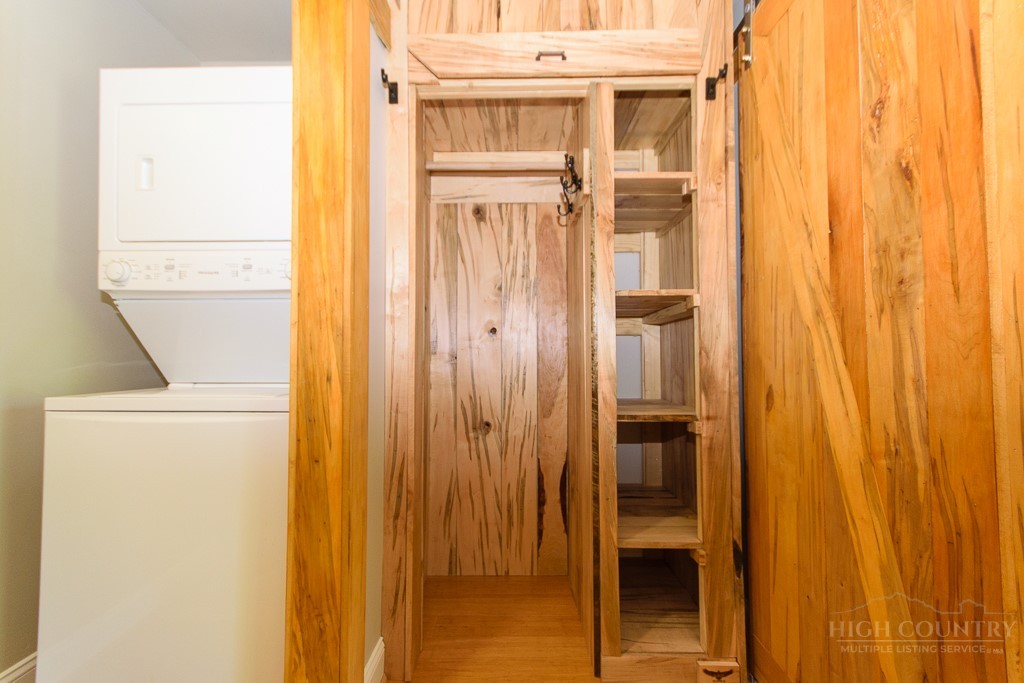 152 Village Drive, Unit 1B3 Boone, NC 28607 - Photo 31 of 33