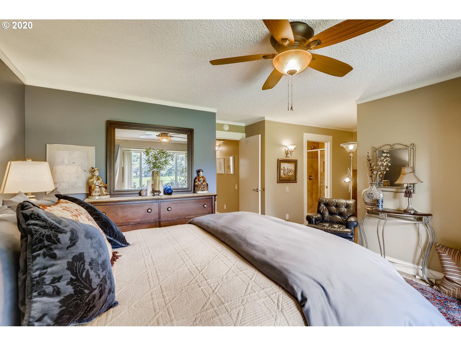 32155 Southwest Boones Bend Road Wilsonville, OR 97070 - Photo 17 of 32 Gallery Image 17