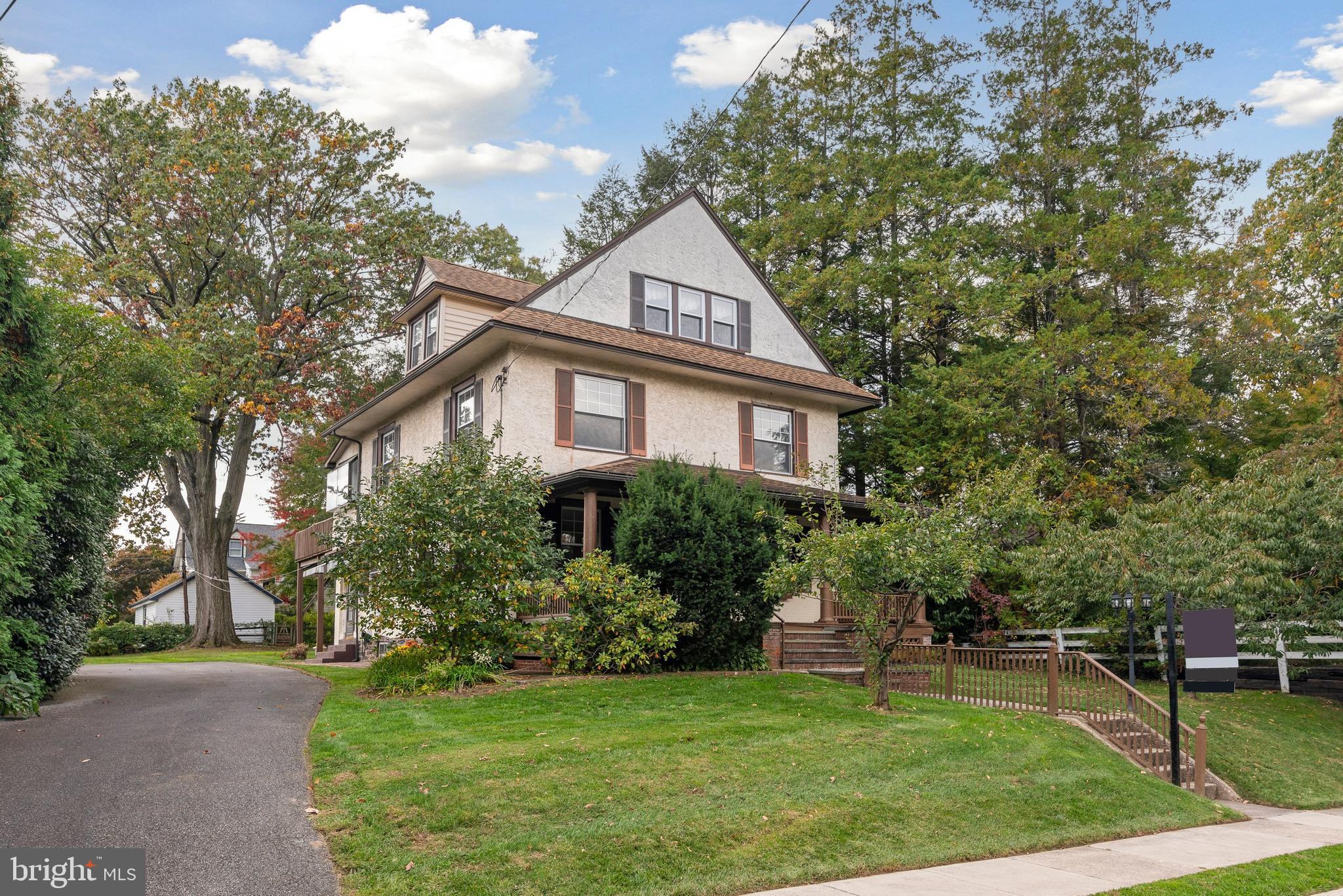 318 Bewley Road Havertown, PA 19083 - Photo 1 of 24