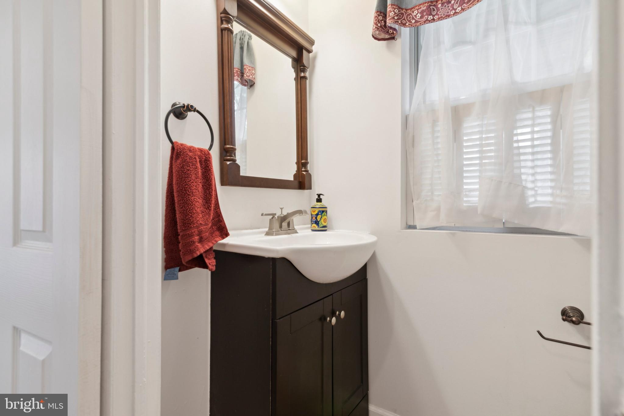 318 Bewley Road Havertown, PA 19083 - Photo 12 of 24
