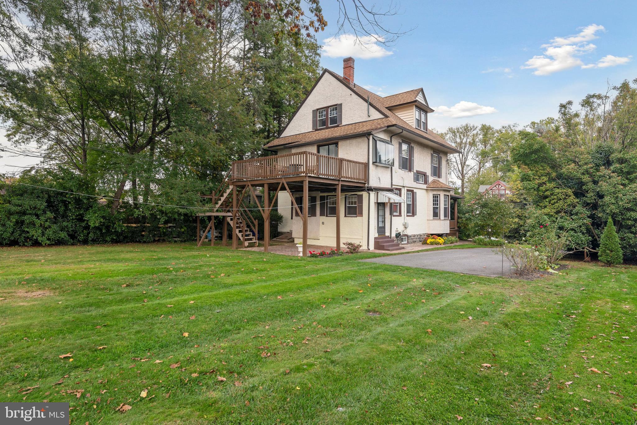318 Bewley Road Havertown, PA 19083 - Photo 22 of 24 Large Back Yard
