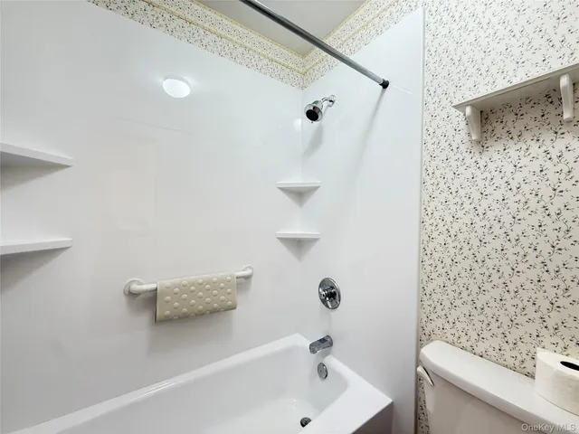 $270,000 | 1801 Holly Walk, Poughkeepsie, NY 12603