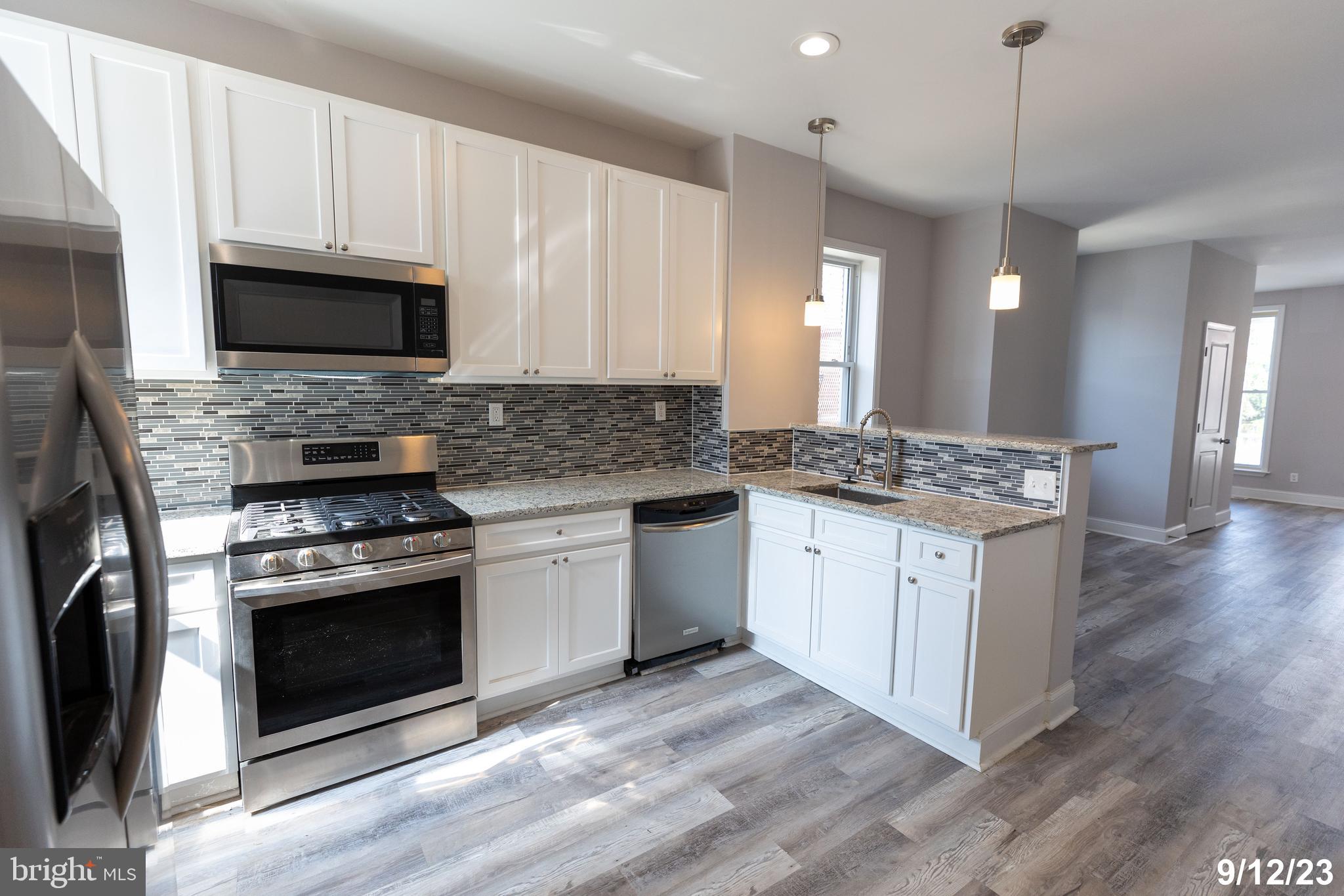 2631 West Cold Spring Lane Baltimore, MD 21215 - Photo 4 of 60