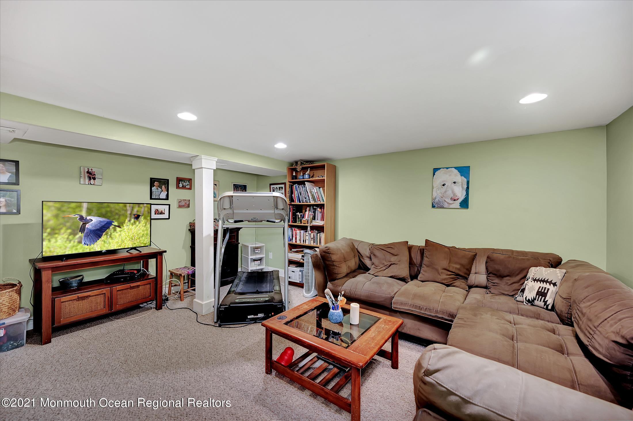 9 Sedgwick Road Hamilton, NJ 08690 - Photo 18 of 26 9 Sedgwick Rd Basement