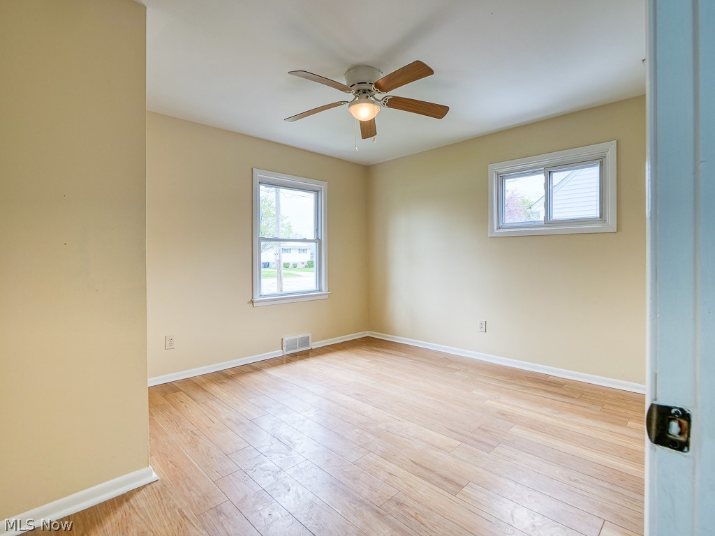 6025 Smith Road Brook Park, OH 44142 - Photo 17 of 35
