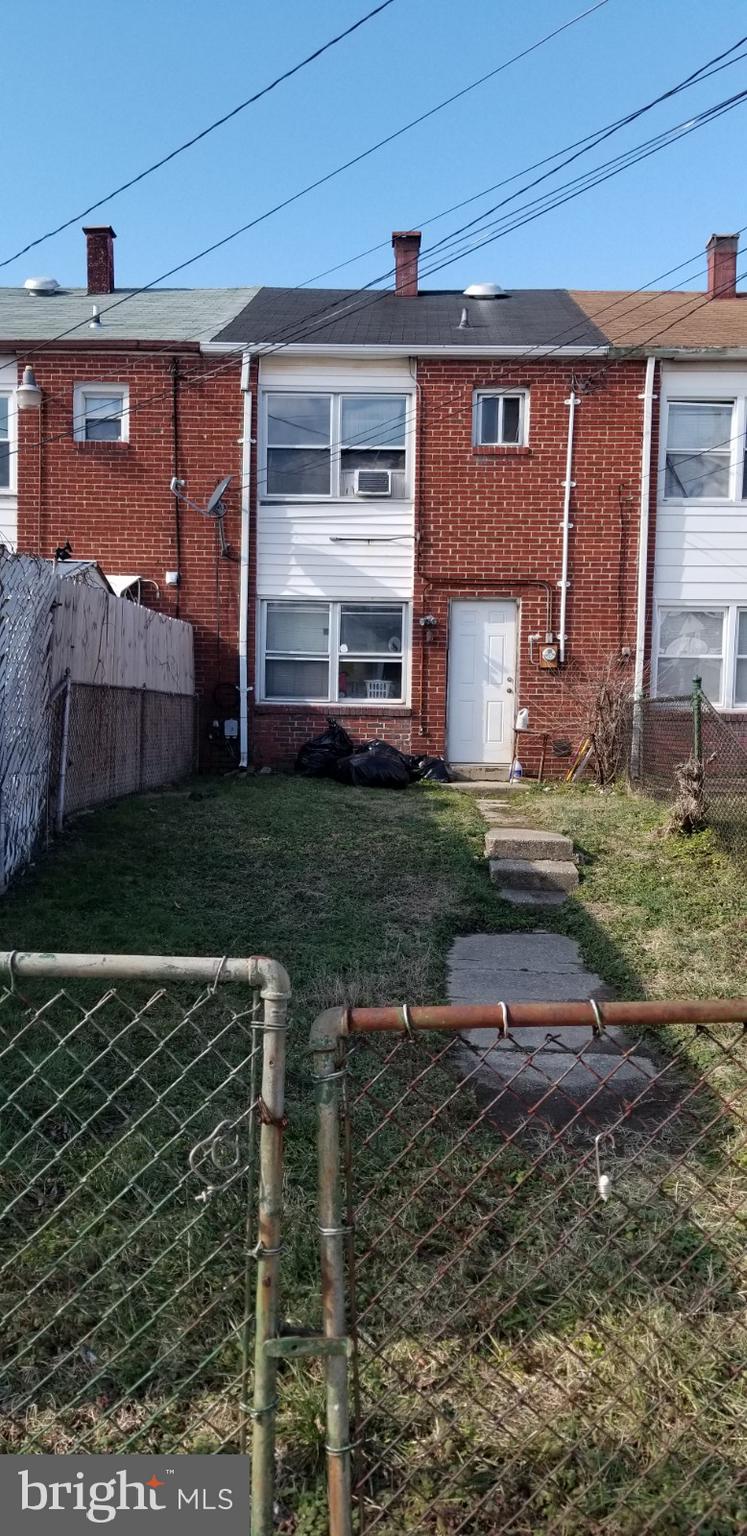 2037 Kelmore Road Baltimore, MD 21222 - Photo 8 of 12 Back of House