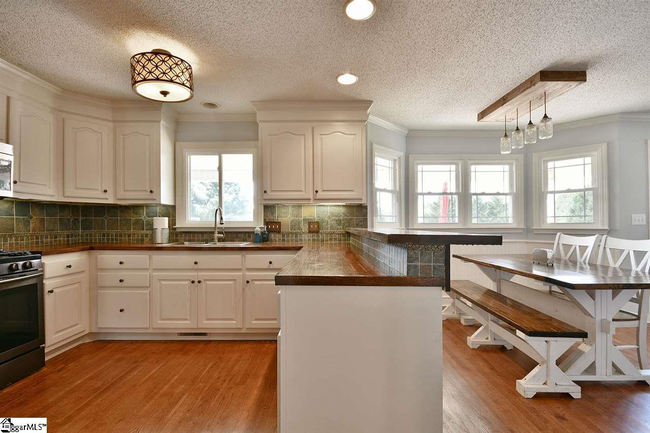 636 Mountain View Road Williamston, SC 29697 - Photo 8 of 33 Gallery Image 8