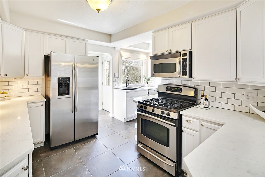 534 North 79th Street Seattle, WA 98103 - Photo 13 of 36 Gallery Image 13