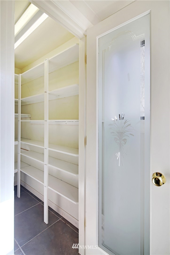 534 North 79th Street Seattle, WA 98103 - Photo 15 of 36 Gallery Image 15
