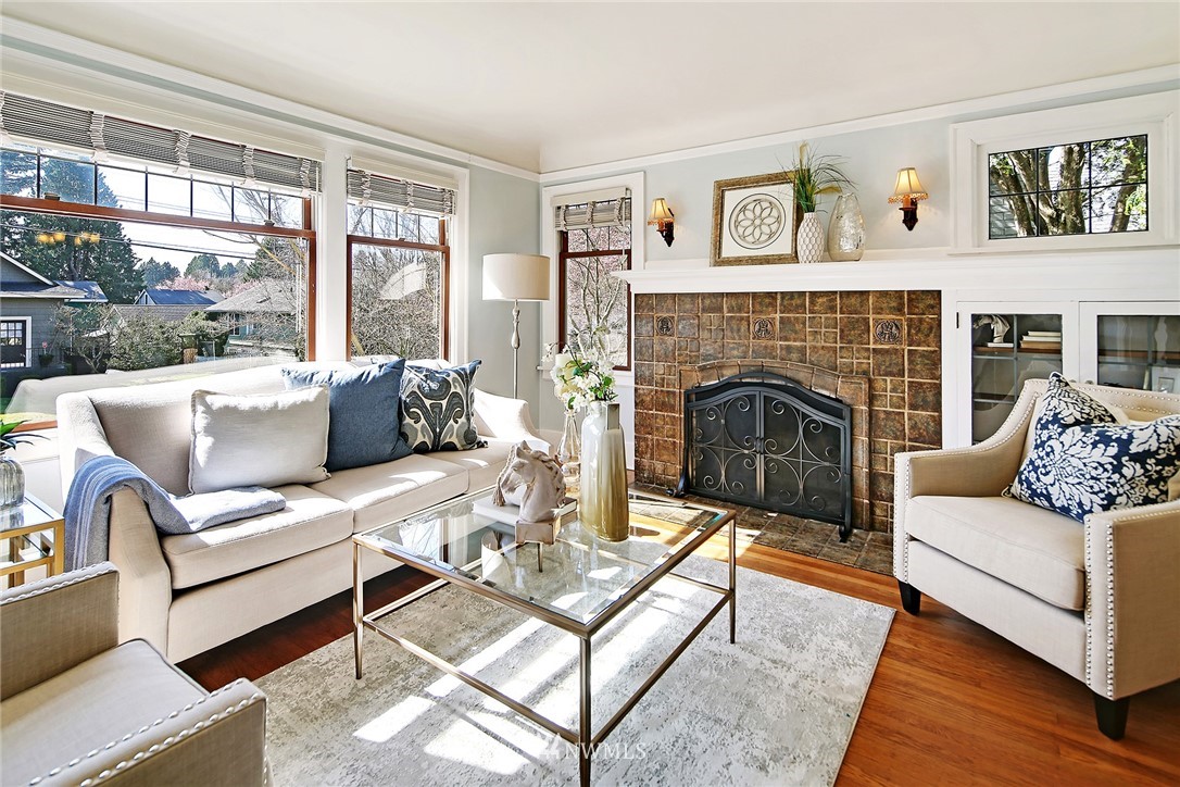 534 North 79th Street Seattle, WA 98103 - Photo 6 of 36 Gallery Image 6