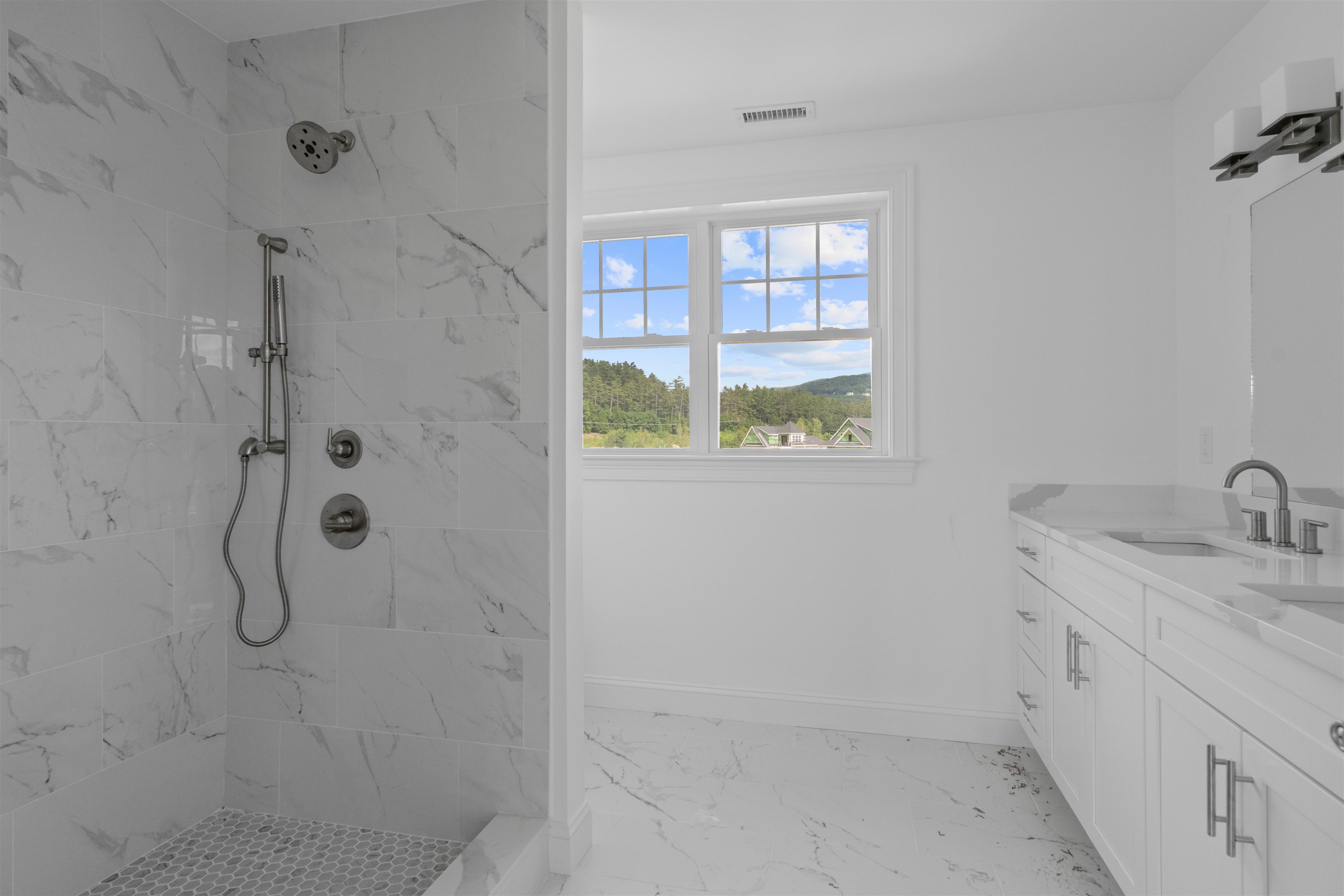 4 Grace Road, Unit 32 Thornton, NH 03285 - Photo 12 of 26