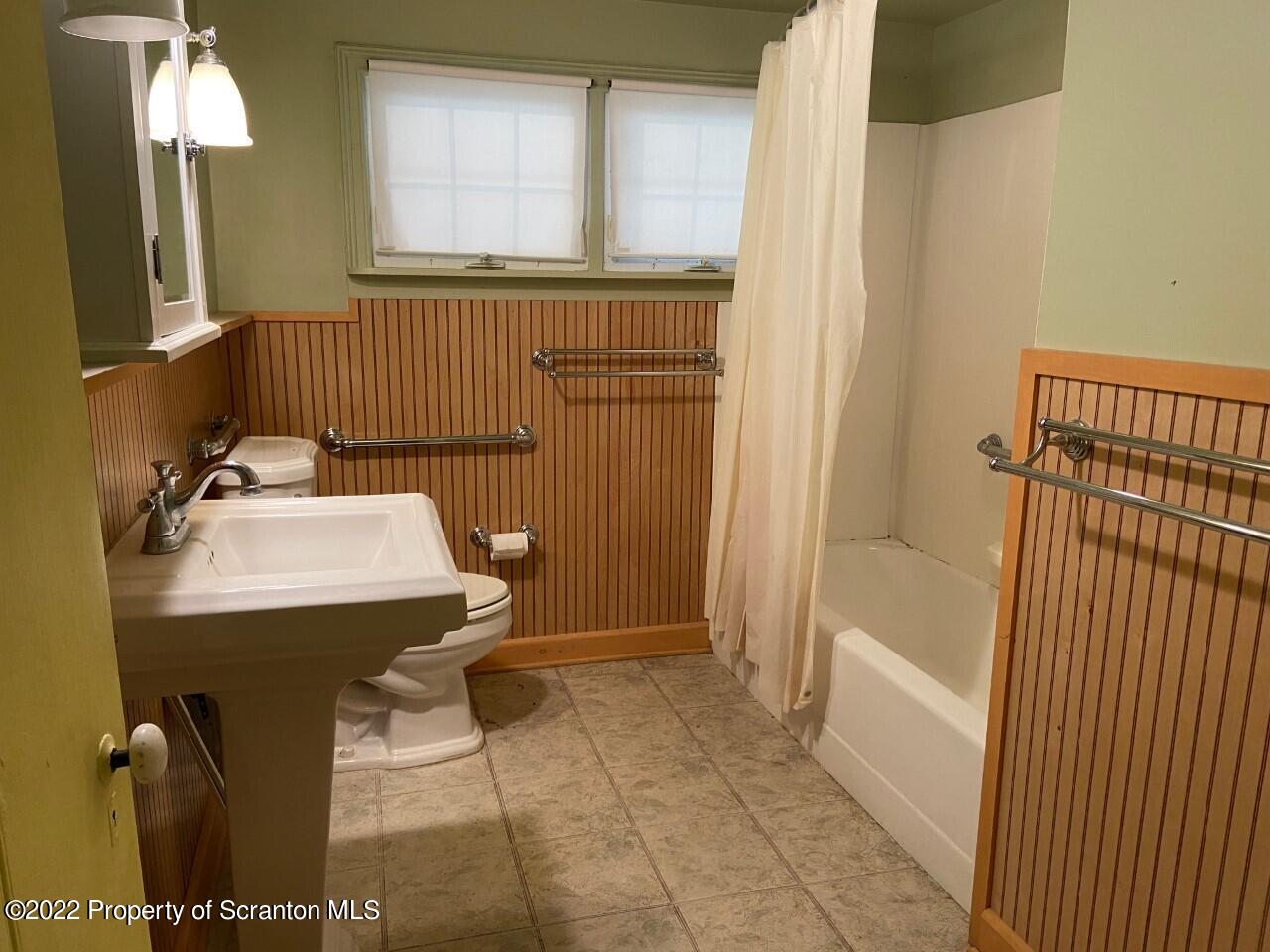 1966 Falls Road Dalton, PA 18414 - Photo 14 of 22 Gallery Image 14