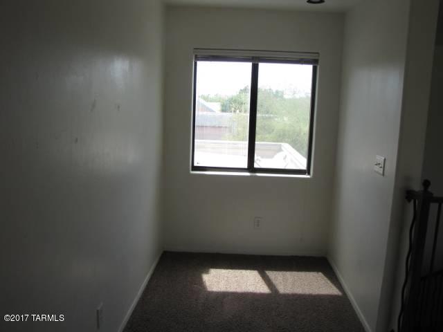 4190 North Fortune Loop Tucson, AZ 85719 - Photo 7 of 22
