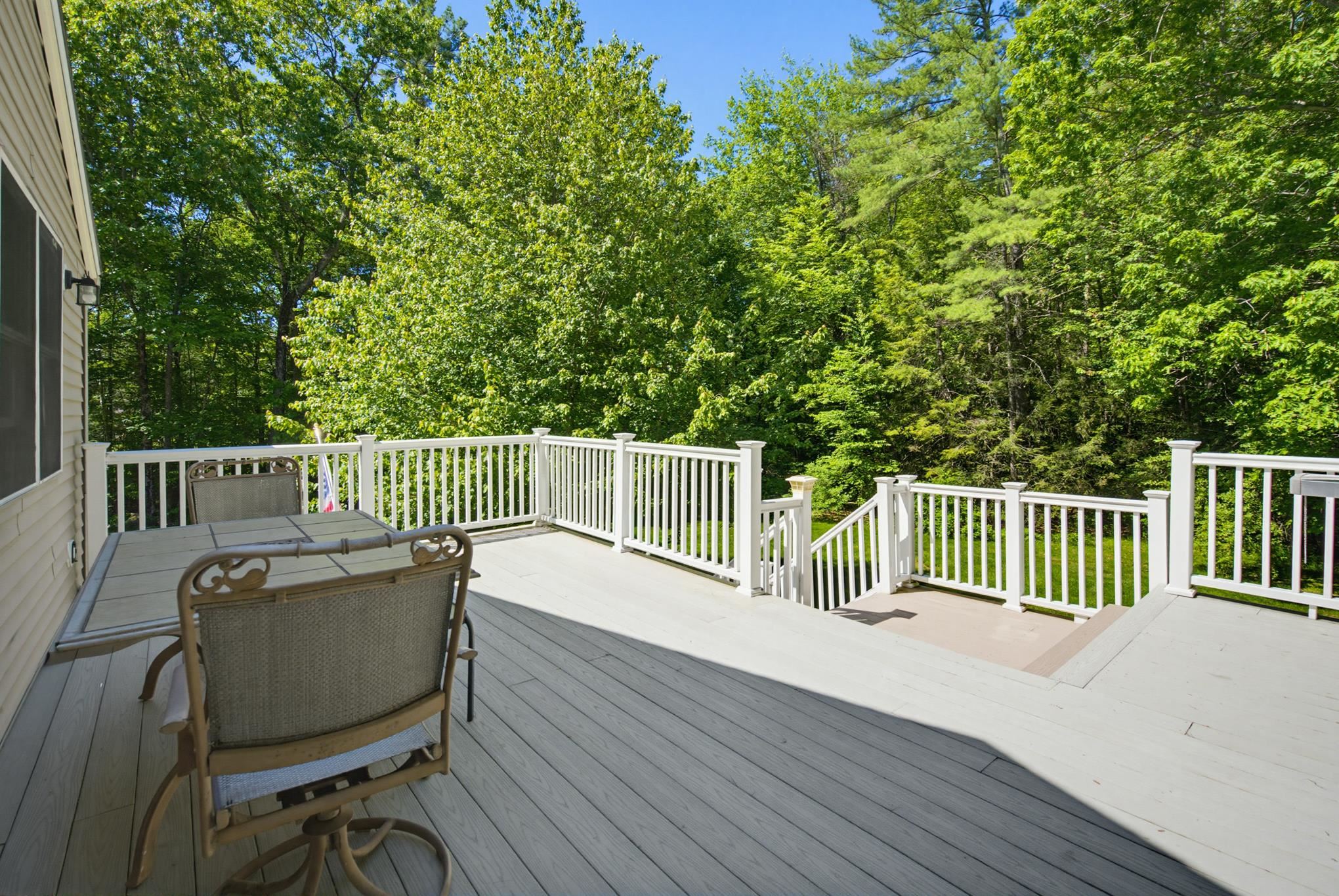 55 Kristin Drive Derry, NH 03038 - Photo 10 of 44