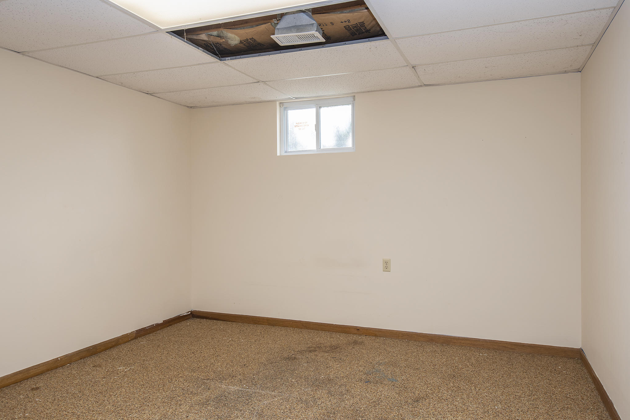 4660 Broadway Road Springfield, OH 45502 - Photo 17 of 31 Gallery Image 17