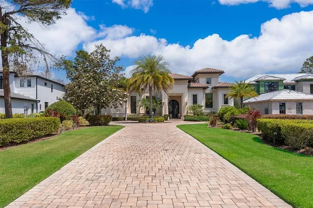 $2,525,000 | 16020 Pendio Drive, Montverde, FL 34756
