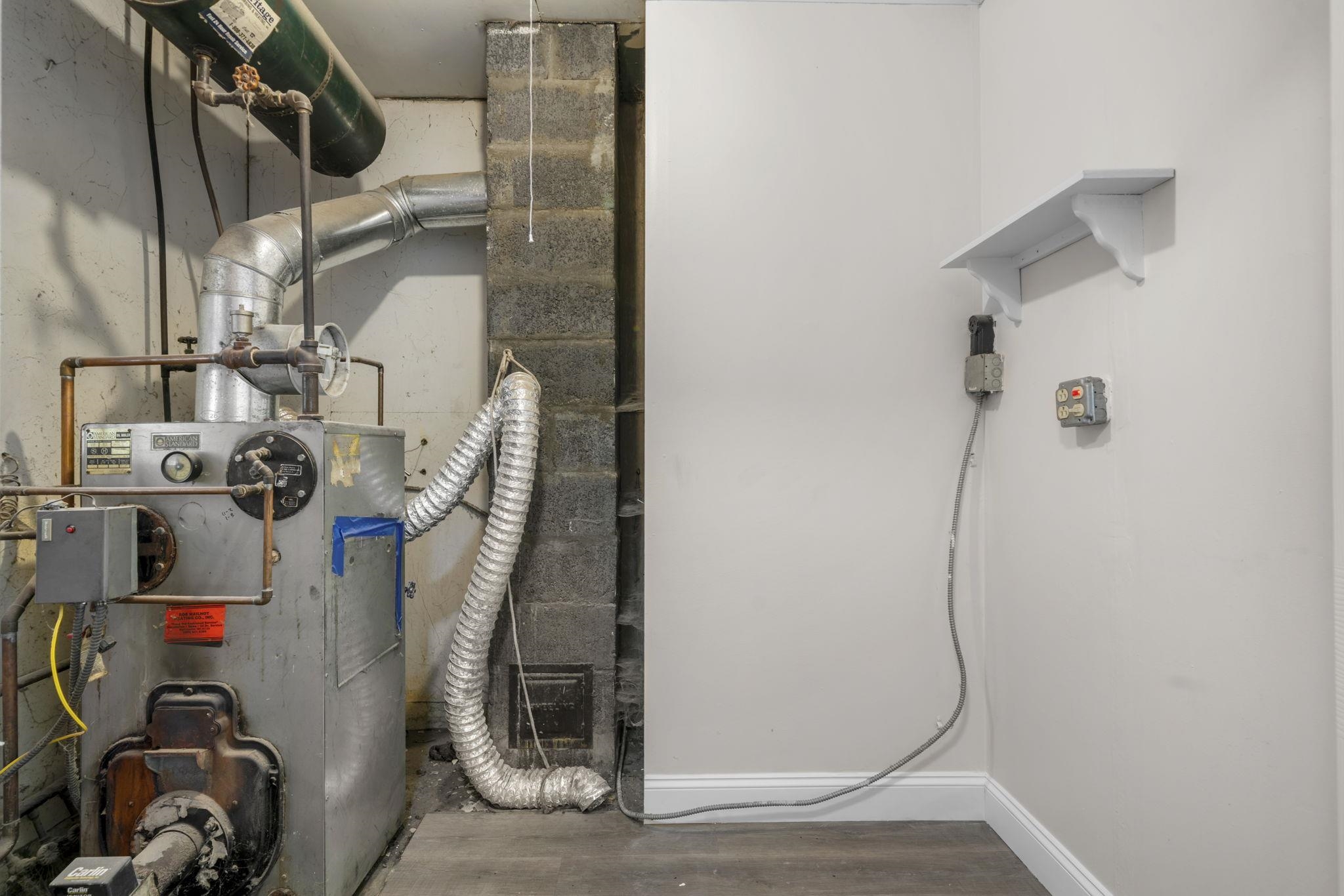 197 Melrose Street Manchester, NH 03109 - Photo 24 of 34