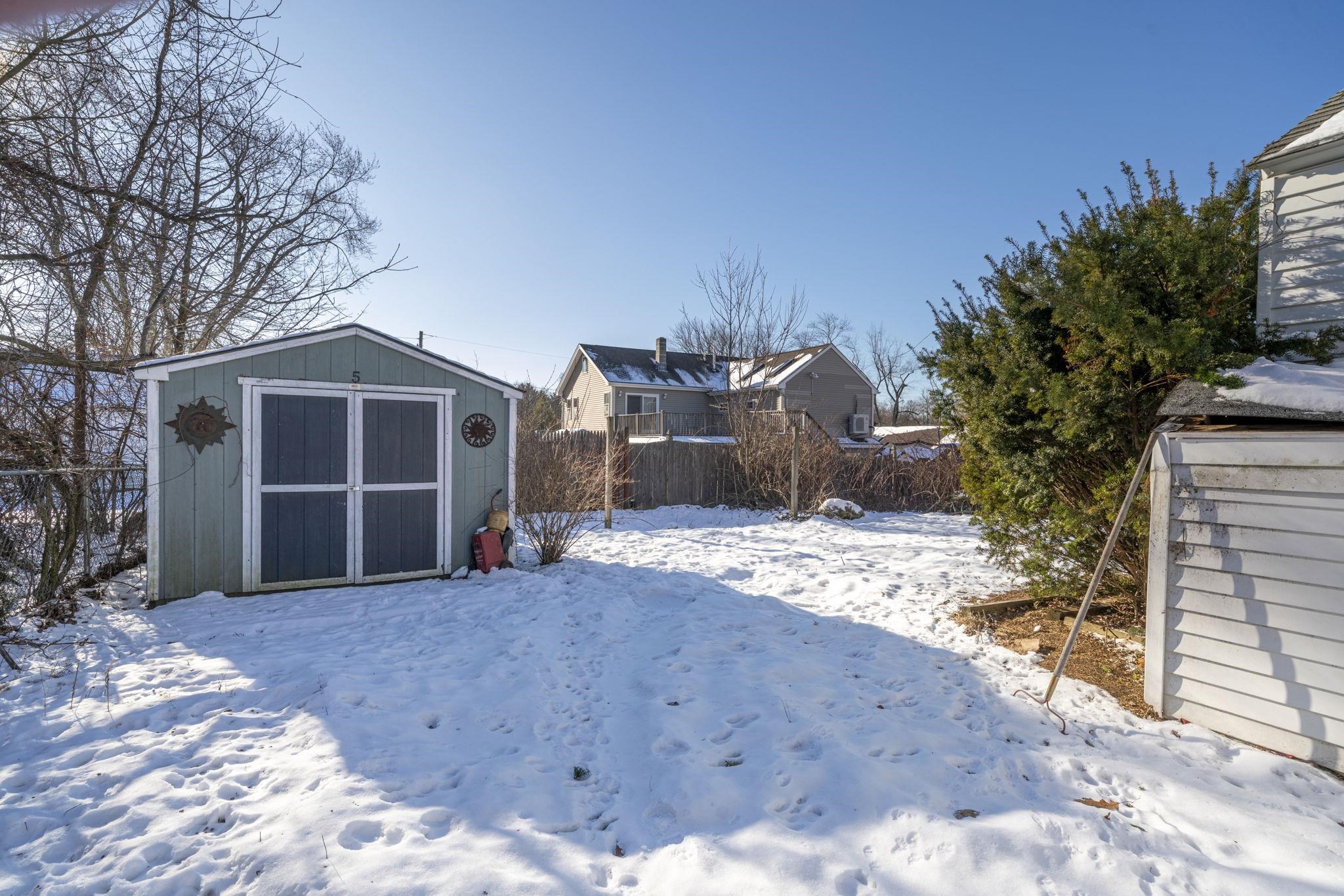 197 Melrose Street Manchester, NH 03109 - Photo 34 of 34