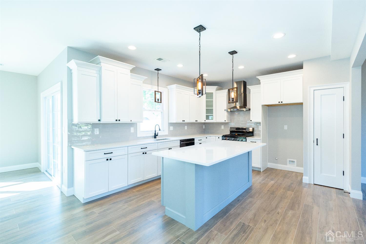 2 Fairfax Road Edison, NJ 08817 - Photo 14 of 64
