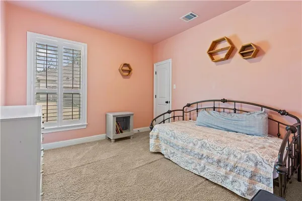 $549,000 | 402 Long Lake Drive, Covington, LA 70435