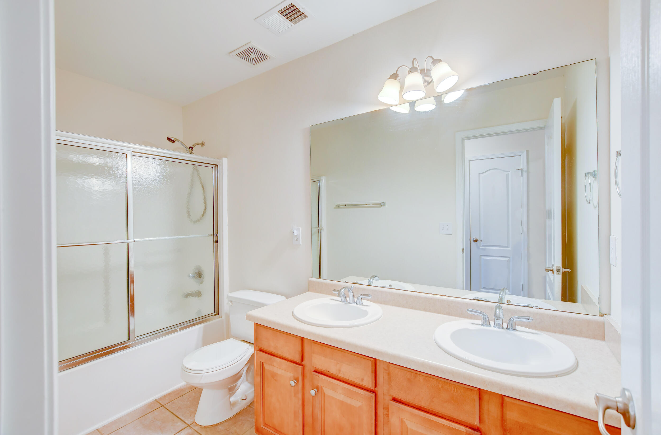 140 Graduate Lane Ladson, SC 29456 - Photo 17 of 44 DSC_2738_39_40_41_42-Edit