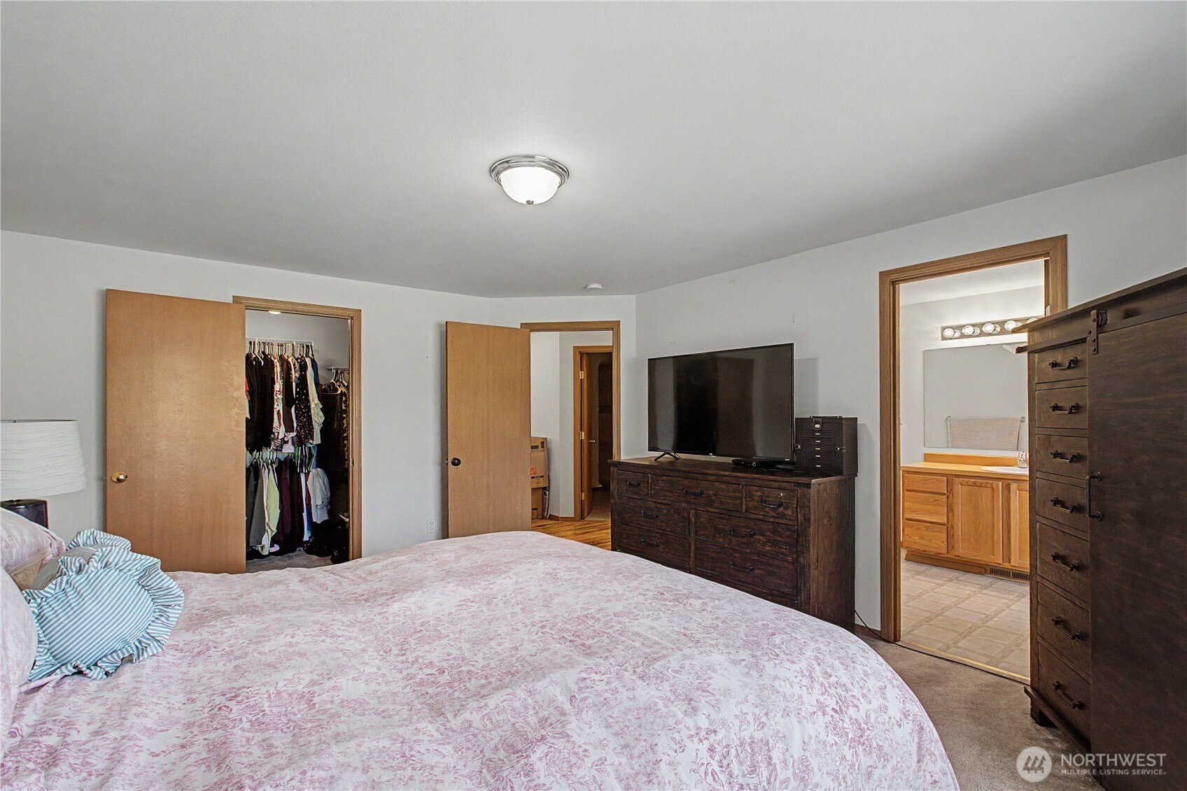 10548 179th Avenue Southwest Rochester, WA 98579 - Photo 13 of 36