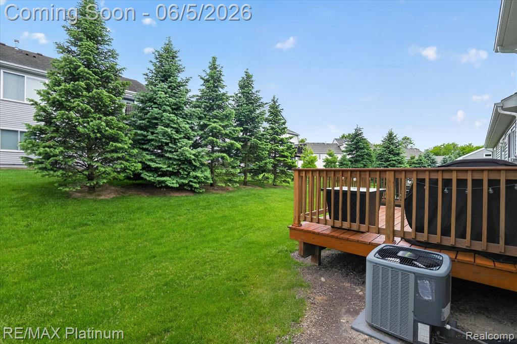 465 Hosta, Unit 82 Howell, MI 48843 - Photo 41 of 44