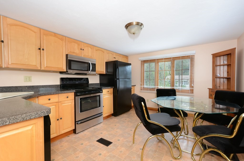 53 Comins Pond Road Warren, MA 01083 - Photo 11 of 33 Gallery Image 11