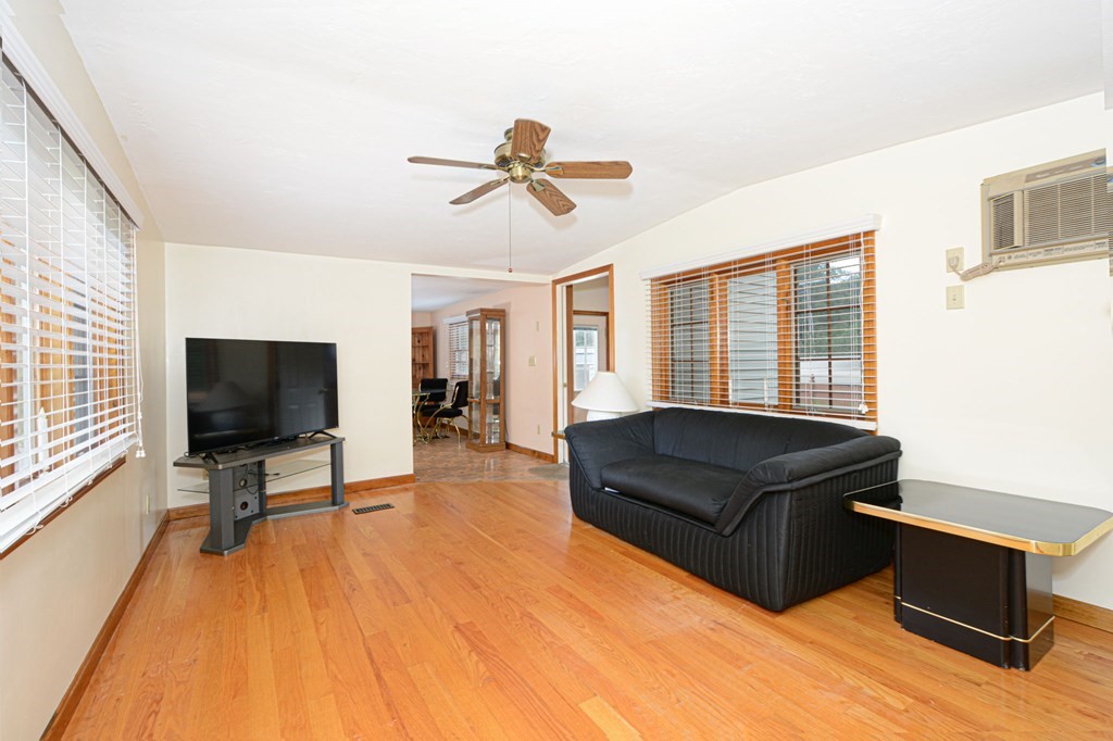 53 Comins Pond Road Warren, MA 01083 - Photo 18 of 33 Gallery Image 18