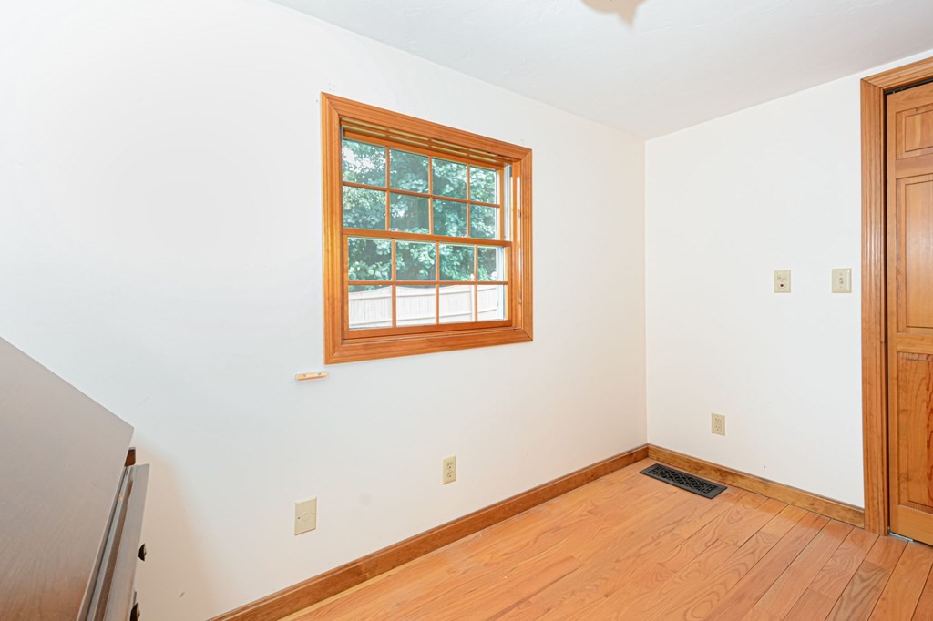 53 Comins Pond Road Warren, MA 01083 - Photo 27 of 33 Gallery Image 27