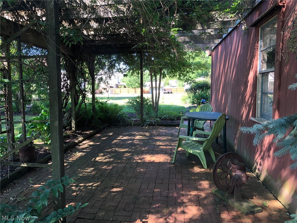 37511 Detroit Road Avon, OH 44011 - Photo 5 of 21
