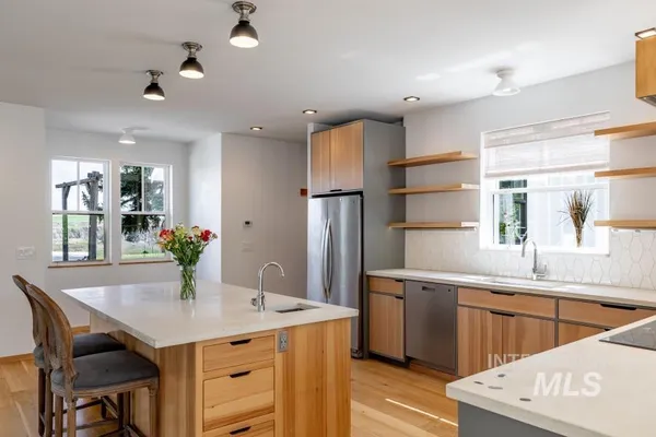 $1,475,000 | 1755 Genesee Troy Road, Moscow, ID 83843