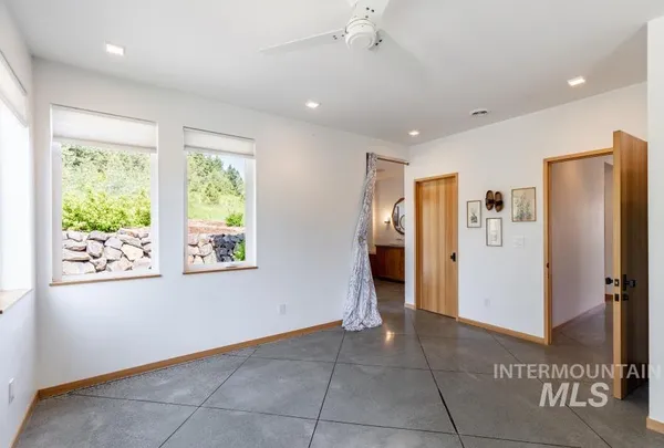 $1,475,000 | 1755 Genesee Troy Road, Moscow, ID 83843