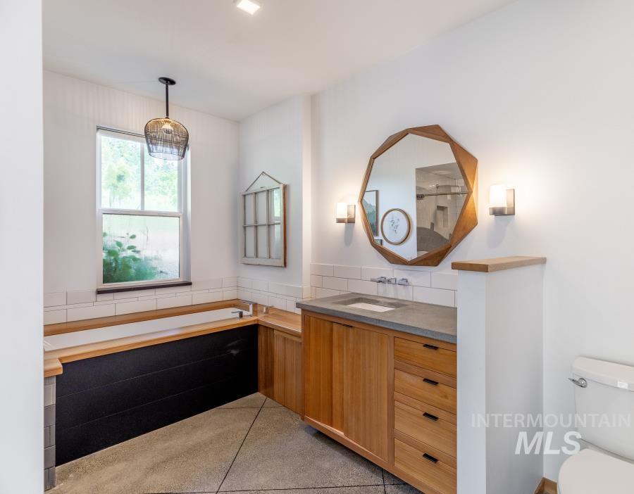 1755 Genesee Troy Road Moscow, ID 83843 - Photo 24 of 50