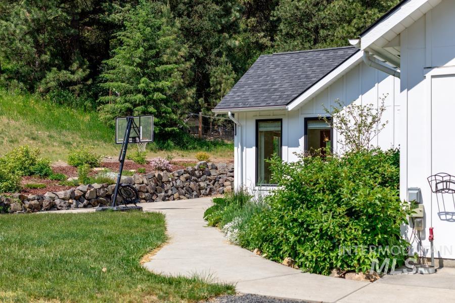 1755 Genesee Troy Road Moscow, ID 83843 - Photo 38 of 50