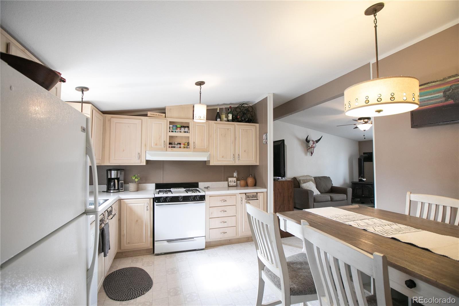 143 Sombrero Road Hartsel, CO 80449 - Photo 5 of 25 a kitchen with a table and chairs in it