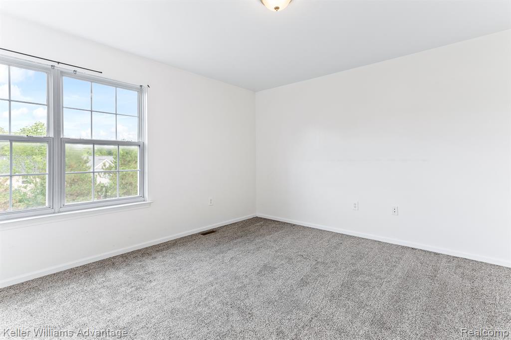 527 Cherry Orchard Road Canton, MI 48188 - Photo 19 of 29