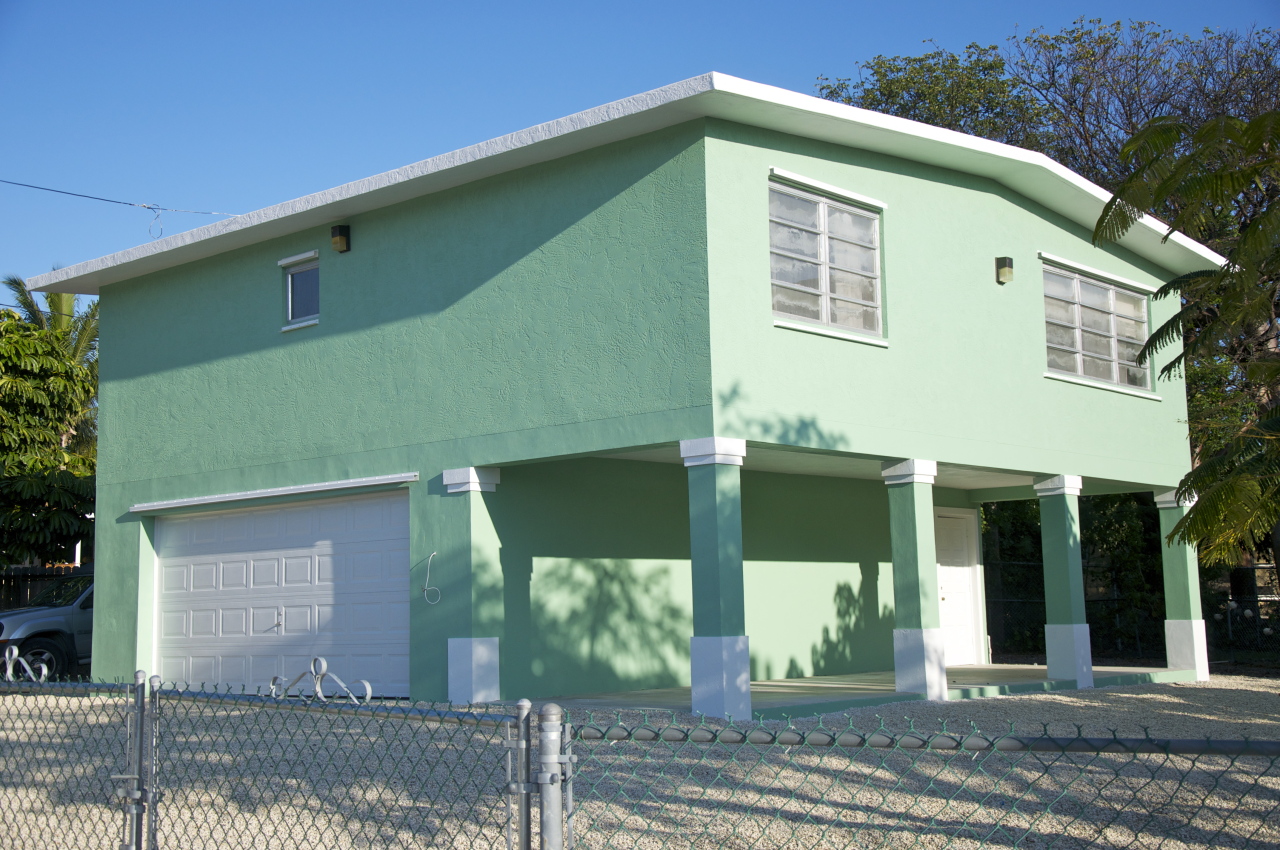 423 4th Road Key Largo, FL 33037 - Photo 2 of 26 Great deal in Largo Sound Village