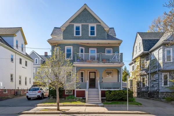 $1,595,000 | 188 Willow Avenue, Somerville, MA 02144