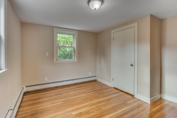 14 Upland Road Lynn, MA 01902 - Photo 19 of 30 Gallery Image 19