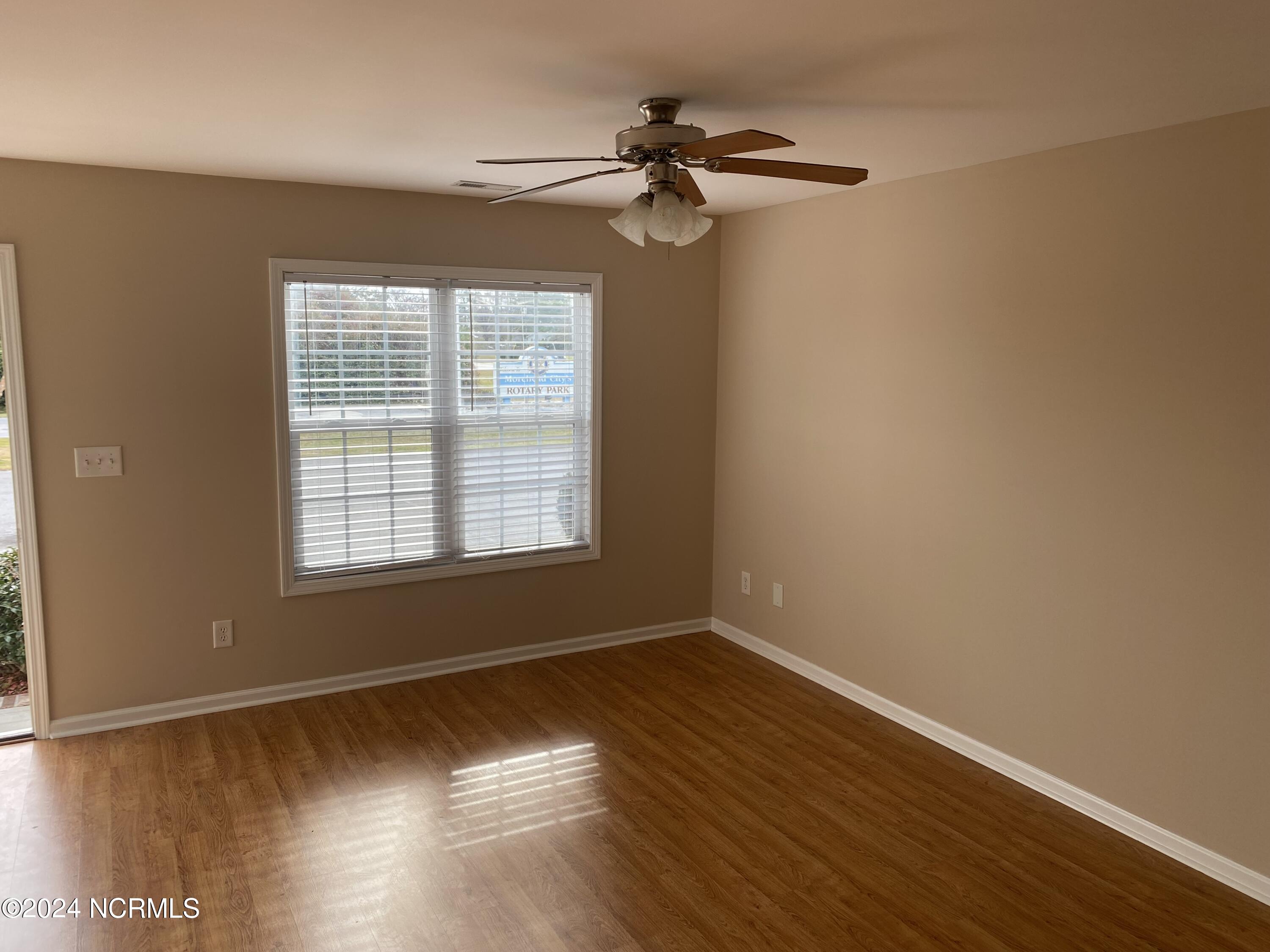 2202 Mayberry Loop Road, Unit 102 Morehead City, NC 28557 - Photo 2 of 7