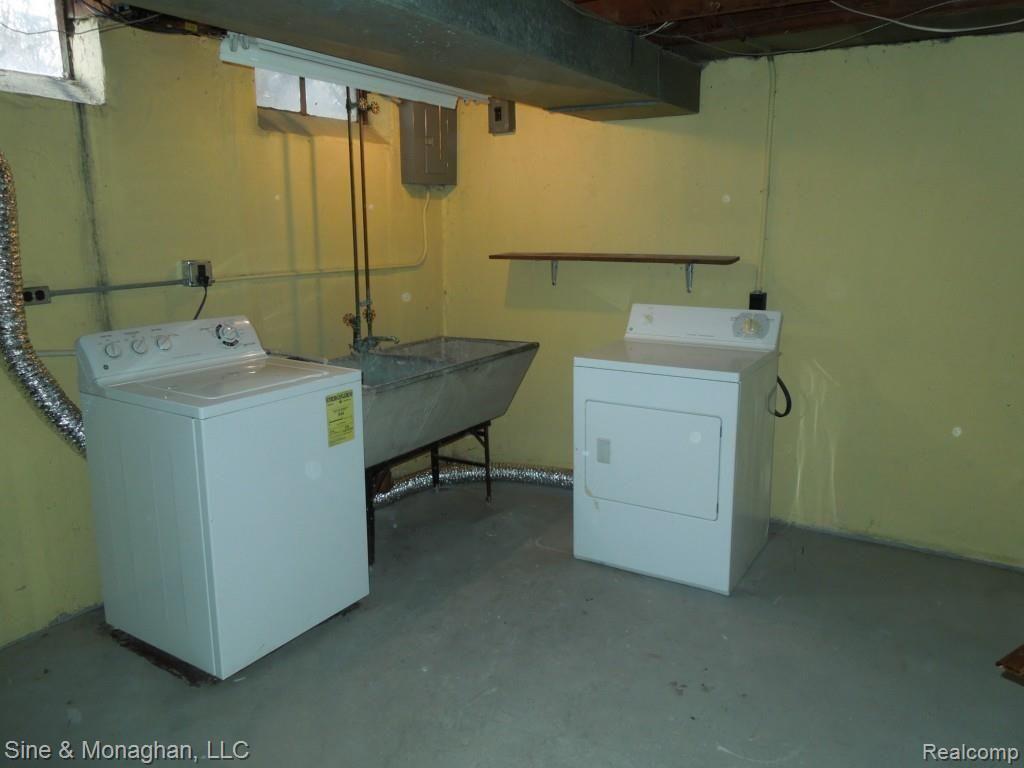931 North Adams Road, Unit 8 Birmingham, MI 48009 - Photo 18 of 24