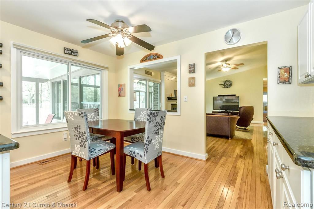 28735 Salem Road Farmington, MI 48334 - Photo 7 of 42