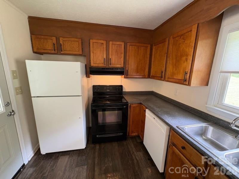 5406 Canterbury Road Patterson Springs, NC 28152 - Photo 8 of 39 Gallery Image 8