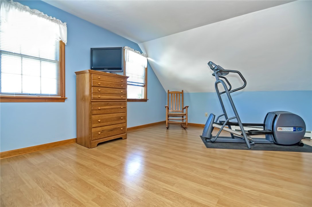 18 Grattan Street Fall River, MA 02721 - Photo 29 of 33
