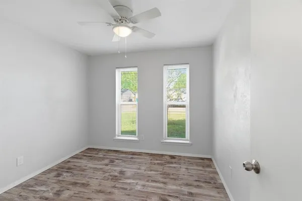 $267,999 | 728 Lisa Lane, Cedar Hill, TX 75104