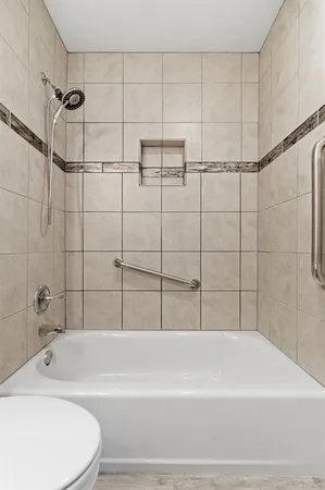 $267,999 | 728 Lisa Lane, Cedar Hill, TX 75104