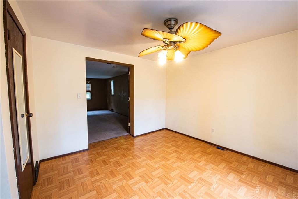 7163 Shannon Road Verona, PA 15147 - Photo 11 of 25 Gallery Image 11